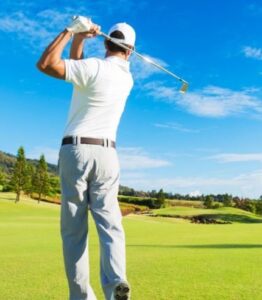 La postura corretta per il golf grazie alla chiropratica