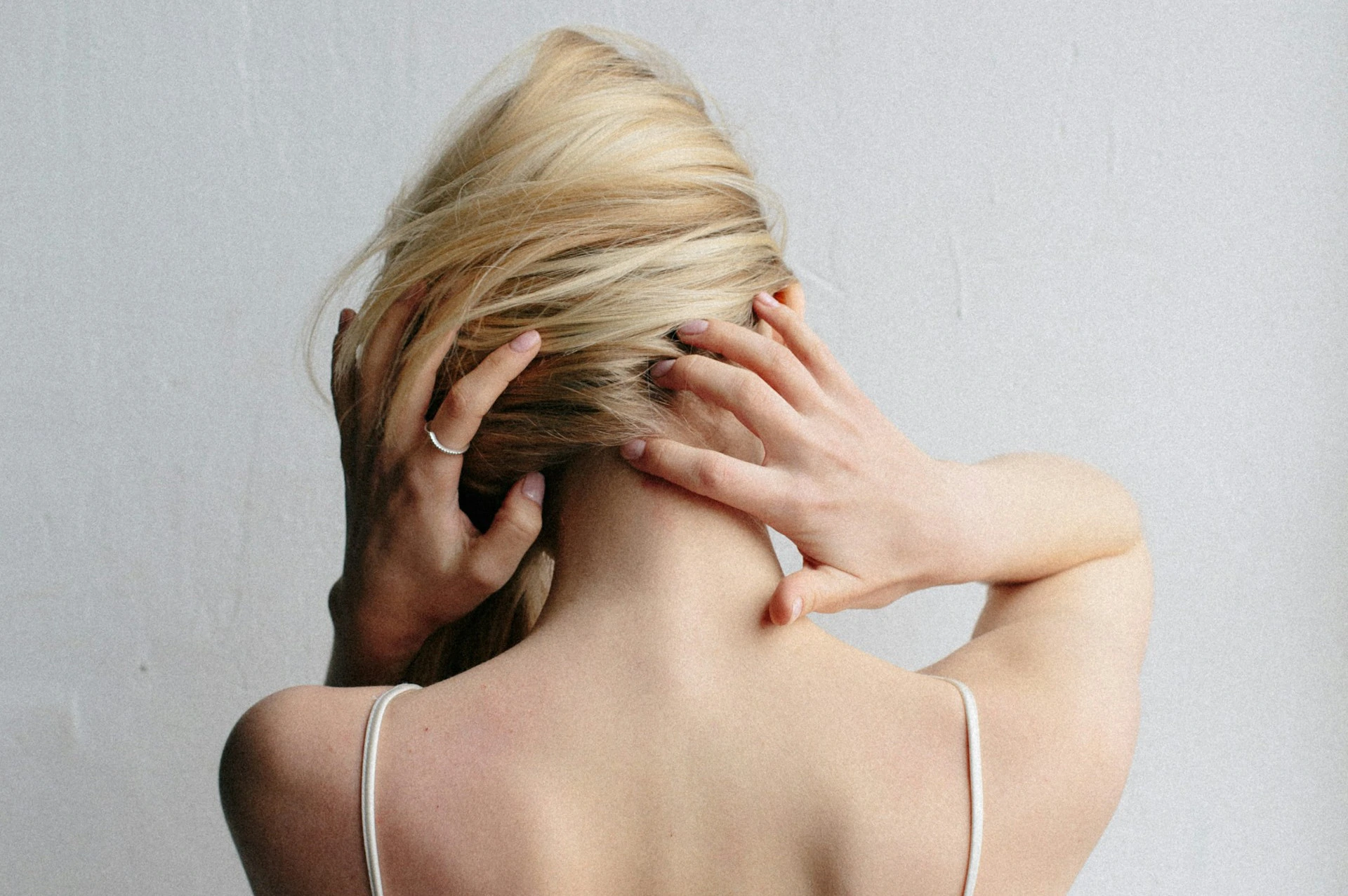 Cervicale infiammata: cause, sintomi e benefici della chiropratica